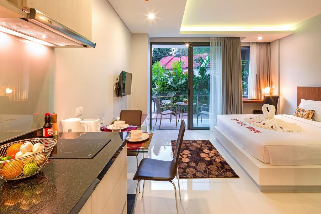 Rawai At The Tree Phuket 아파트 호텔 객실 사진